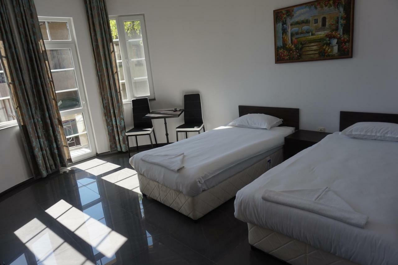 Seaside Guest Rooms Burgas City Exterior foto